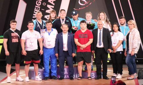 Федерация тяжелой атлетики подвела итоги выступления Казахстана на ЧА-2022