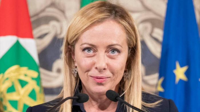 Первая женщина-премьер Италии приведена к присяге
                22 октября 2022, 17:41