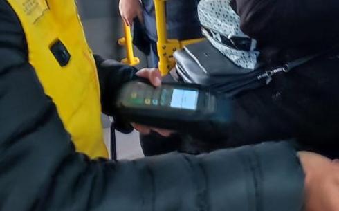 В карагандинских автобусах начались рейды по выявлению безбилетников