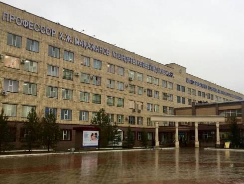 В Центральную больницу Шахтинска доставлено 4 пострадавших работников шахты имени Ленина