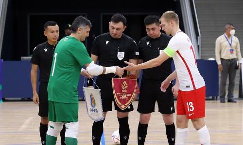 Казахстанские арбитры обслужат матч европейских сборных