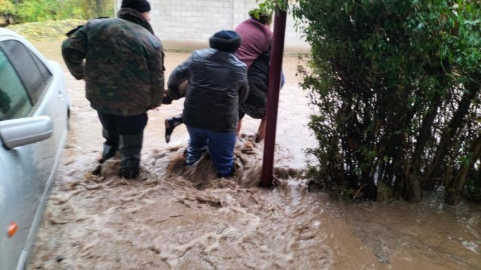 Детсад и 25 дворов подтопило в Туркестанской области
                07 ноября 2022, 23:44