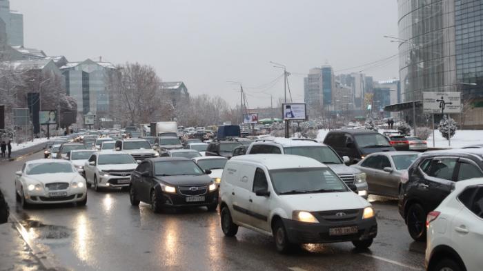 В Алматы зафиксировали 10-балльные пробки
                08 ноября 2022, 19:11