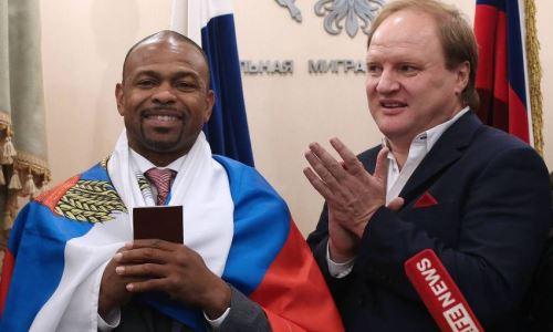 Рой Джонс встал на защиту россиян после исключения из рейтингов WBC