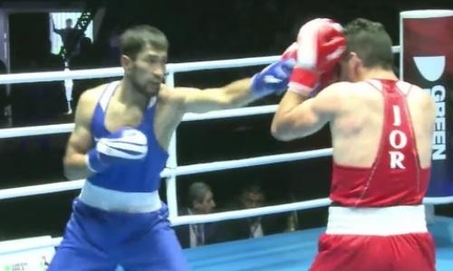 Видео полного боя капитана сборной Казахстана за «золото» ЧА-2022 по боксу