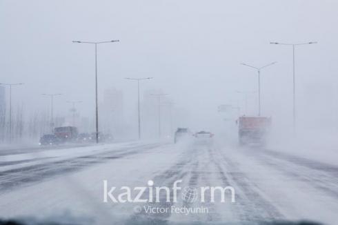 Штормовое предупреждение объявлено в 17 регионах Казахстана