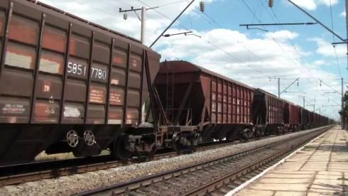 В Карагандинской области грузовой поезд насмерть сбил мужчину