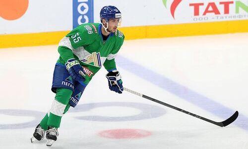 «Так мы их „задушим“». Хоккеист «Салавата Юлаева» раскрыл план на третий период матча КХЛ с «Барысом»
