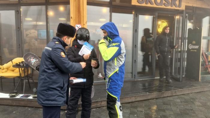 Сход лавин в Алматы: спасатели просят воздержаться от походов в горы
                26 ноября 2022, 15:04