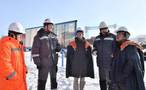 Общественники Темиртау ознакомились с ходом строительства нового котла на ТЭЦ-2
