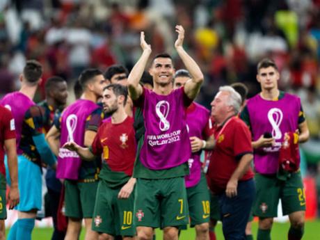 Португалия вышла в плей-офф ЧМ, обыграв уругвайцев