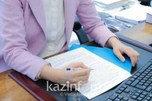 Новую систему оплаты труда внедрят для соцработников в Казахстане