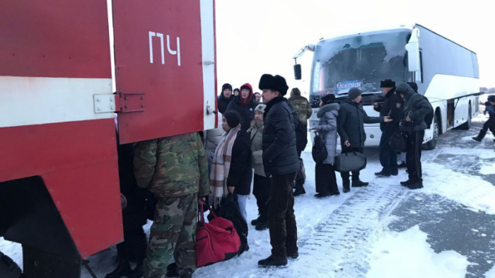 Более 40 человек эвакуировали из застрявшего автобуса в Абайской области
                09 декабря 2022, 19:03