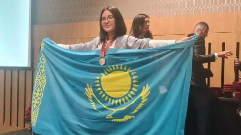 Школьница из Караганды заняла второе место на Международной предметной олимпиаде