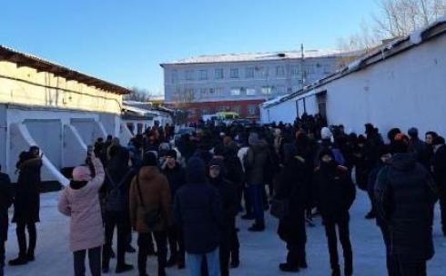 Ложная тревога: из карагандинского колледжа эвакуировали почти 300 человек