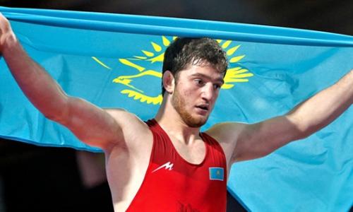 «Для меня будет лучше». Казахстанский чемпион мира переехал в Дагестан и нацелился на Олимпиаду