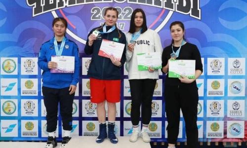 Определились чемпионки Казахстана по боксу 2022 года