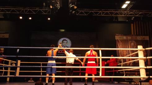 В Караганде завершились бои международного турнира по боксу
