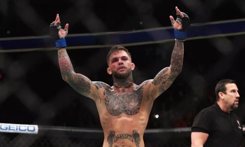 Экс-чемпион UFC раскрыл последствия тренировок с чеченцами