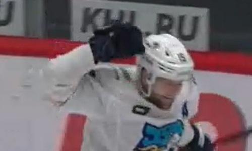 Форвард «Барыса» исполнил второй лакросс-гол в сезоне КХЛ. Видео
