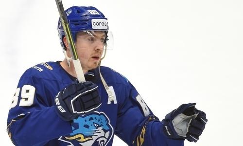 Казахстанский хоккеист «Барыса» забил в пятом матче КХЛ подряд