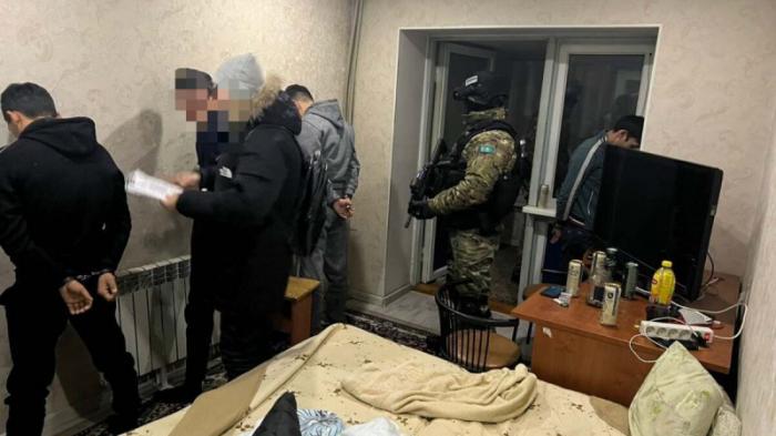 Группа квартирных воров и скупщик краденого задержаны в Алматы
                25 января 2023, 10:24