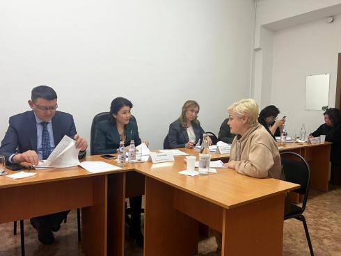 Министр здравоохранения провела встречу с населением в Караганде