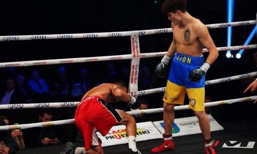 Быстрым нокаутом завершился бой скандального обидчика казахстанского боксера