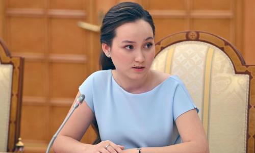 Жансая Абдумалик и Элизабет Турсынбаева стали кандидатами в депутаты