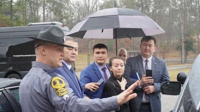 Казахстанских полицейских отправили учиться у американских шерифов
                06 февраля 2023, 12:13