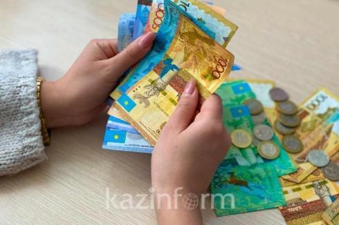 В Карагандинском регионе наблюдается увеличение категории граждан, которые зарабатывают меньше прожиточного минимума