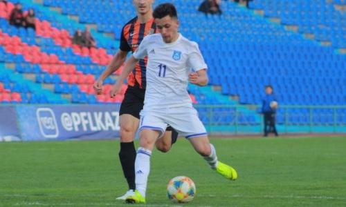 Российский клуб официально объявил о подписании казахстанского футболиста