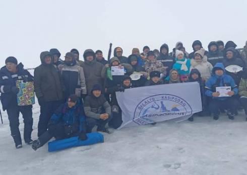 В бухте Бертыс проведены профилактические мероприятия по безопасности нахождения на льду