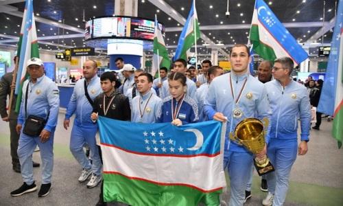 Сборная Узбекистана вернулась в Ташкент после триумфа на малом ЧМ-2023 по боксу с участием Казахстана. Видео