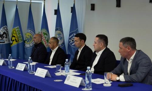 Произошли изменения в тренерских штабах сборных Казахстана по футболу