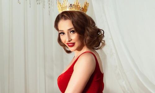 Казахстанская чемпионка по боксу стала королевой в жгучем красном платье и взорвала сеть. Видео