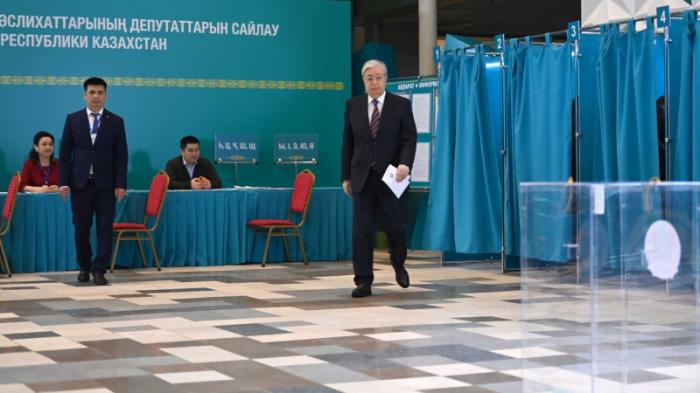 Токаев проголосовал на выборах во Дворце школьников
                19 марта 2023, 08:08