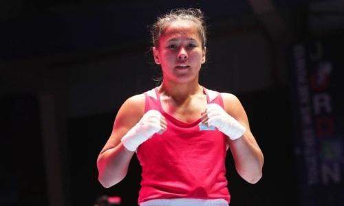 Казахстанская боксерша побывала в нокдауне и победила чемпионку мира из Узбекистана