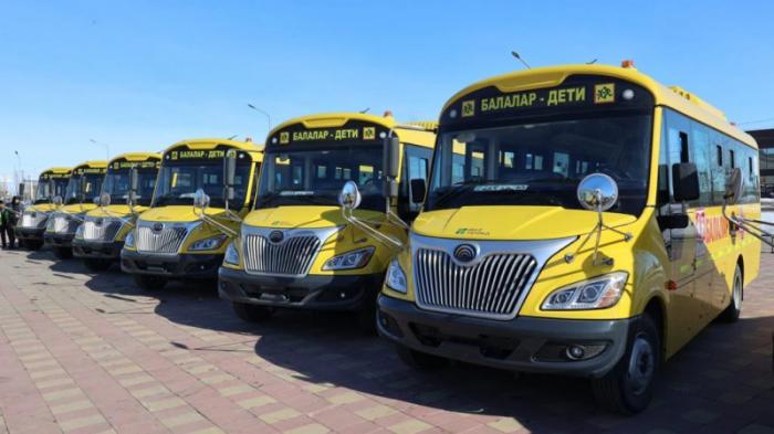 В Костанайской области сельским школам вручили ключи от 28 новых автобусов
                20 марта 2023, 21:02