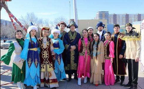 В атмосфере согласия: Наурыз отпраздновали в карагандинском Доме дружбы