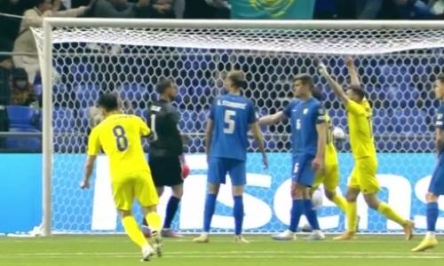 Закончился первый тайм матча Казахстан — Словения отбора Евро-2024