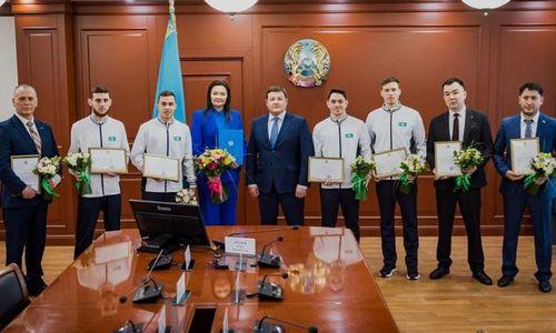 Казахстанские гимнасты получили поздравительные письма от имени Касым-Жомарта Токаева