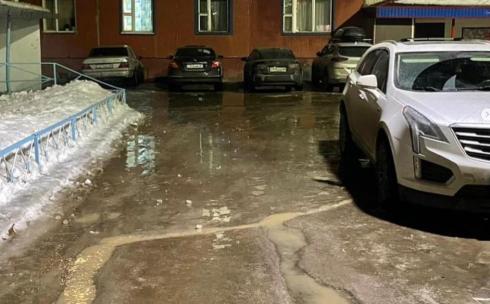 В Караганде всё же затопило талой водой улицу Таттимбета