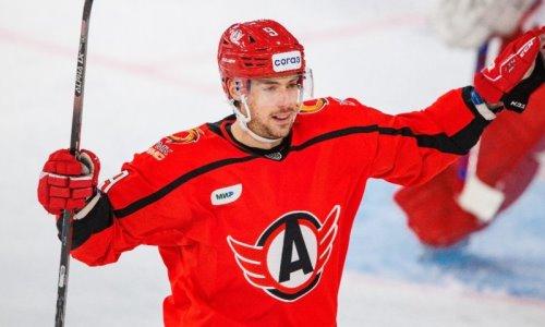 Официально объявлено о новом контракте хоккеиста сборной Казахстана с клубом КХЛ