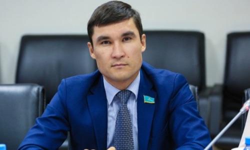 Серик Сапиев получил новую должность после громкого скандала