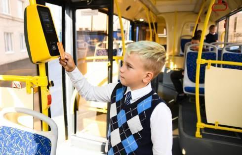 В Караганде депутаты маслихата поддержали бесплатный детский проезд в автобусах
