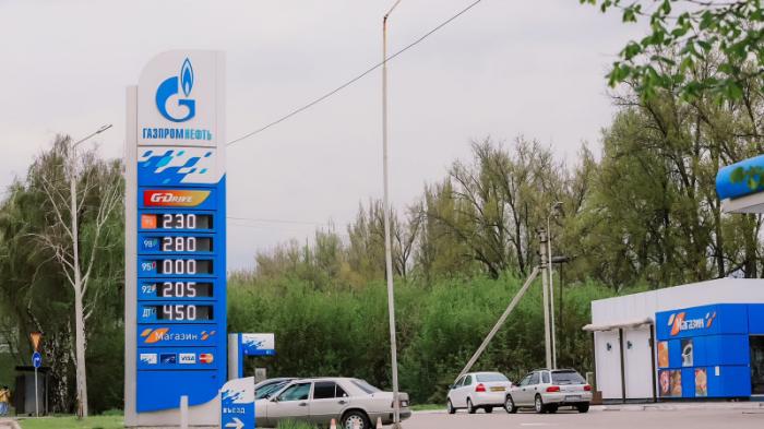 На казахстанских АЗС выросли цены на бензин и дизель
                17 апреля 2023, 13:24