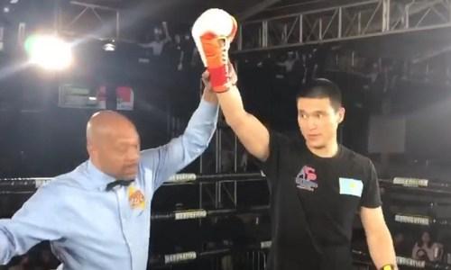Казахстанские боксеры отстранены от боев после побед нокаутами