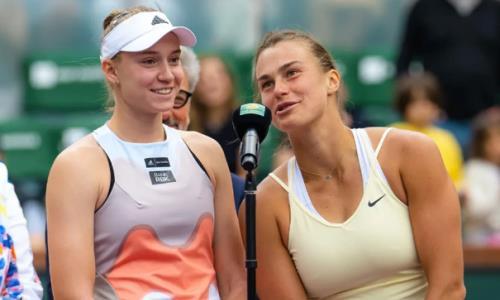 Принципиальная соперница оторвалась от Елены Рыбакиной в чемпионской гонке WTA