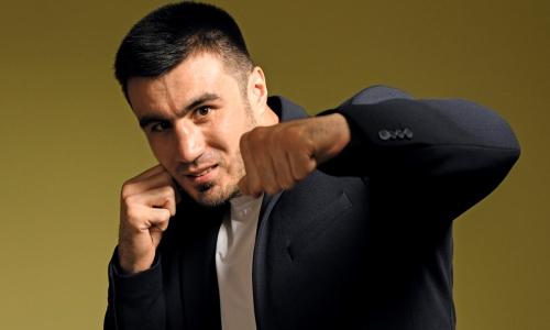 Баходир Джалолов назвал фаворитов ЧМ-2023 и выделил казахстанского боксера
